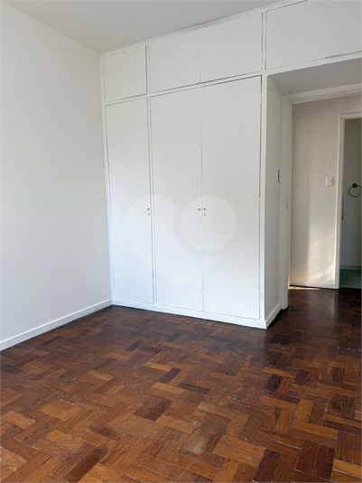 Foto REO1119156