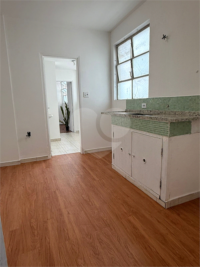 Foto REO1119156