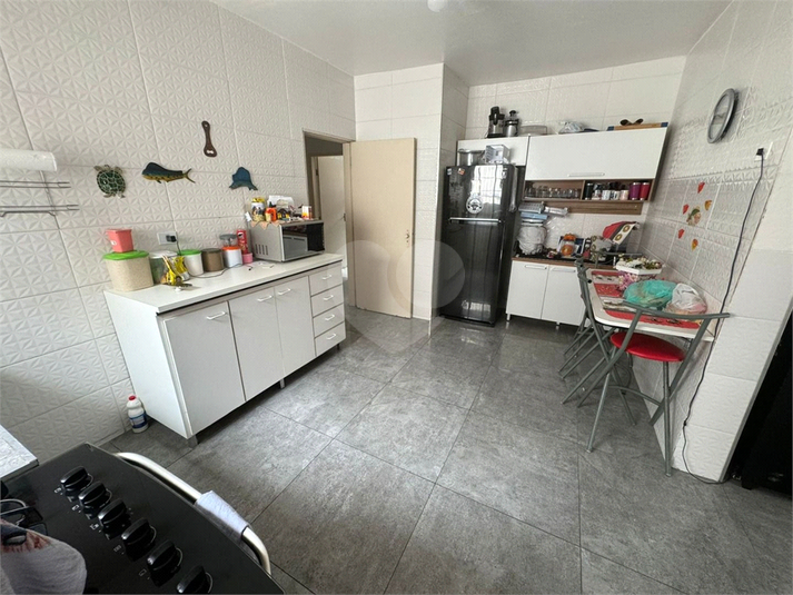 Foto REO1119165