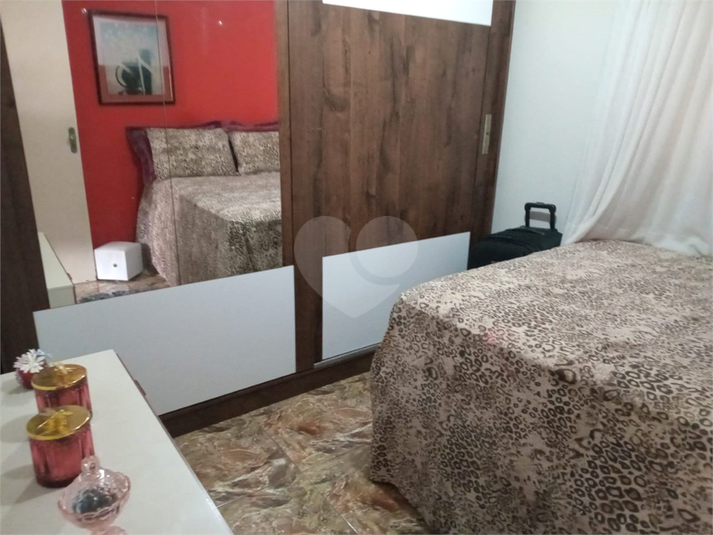Foto REO1119185