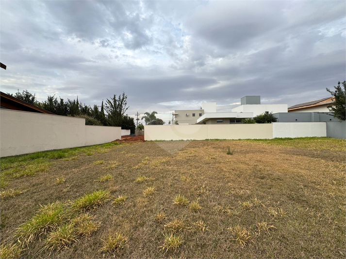 Foto REO1119201