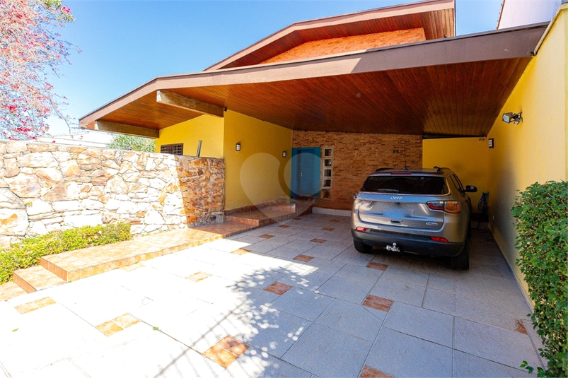 Foto REO1119205