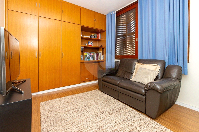 Foto REO1119205