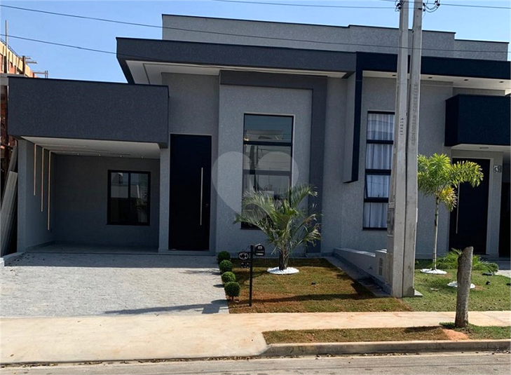 Foto REO1119226