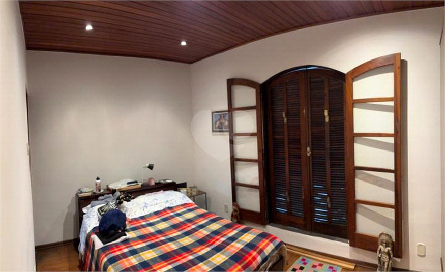 Foto REO1119237
