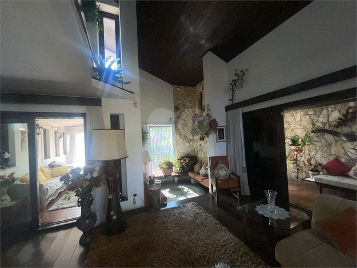 Foto REO1119245