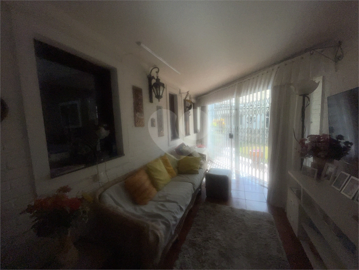 Foto REO1119245