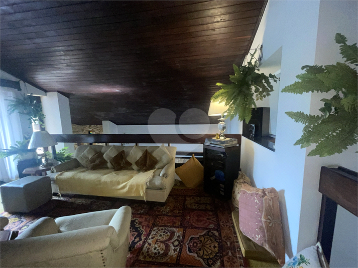Foto REO1119245