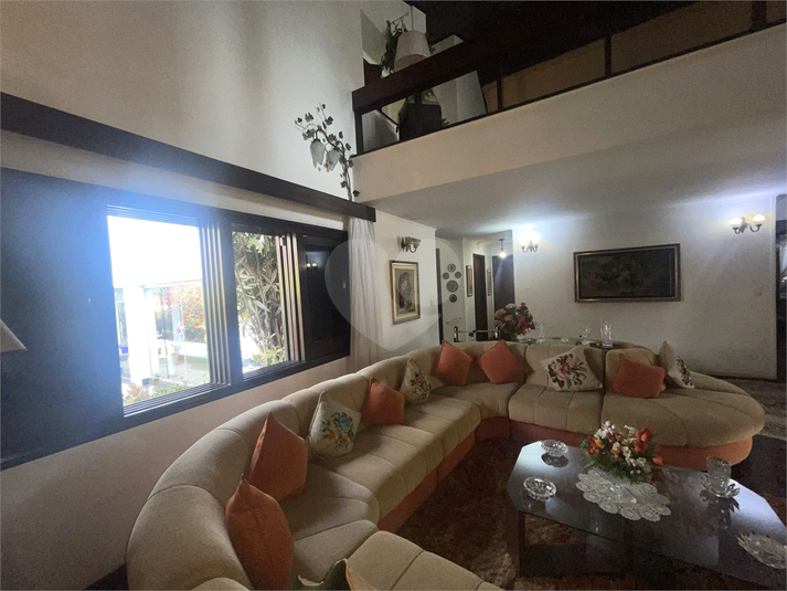 Foto REO1119245