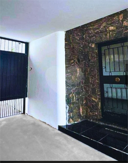 Foto REO1119246