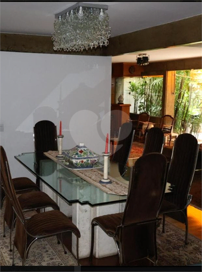 Foto REO1119251