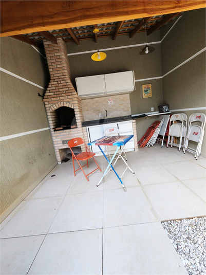 Foto REO1119257
