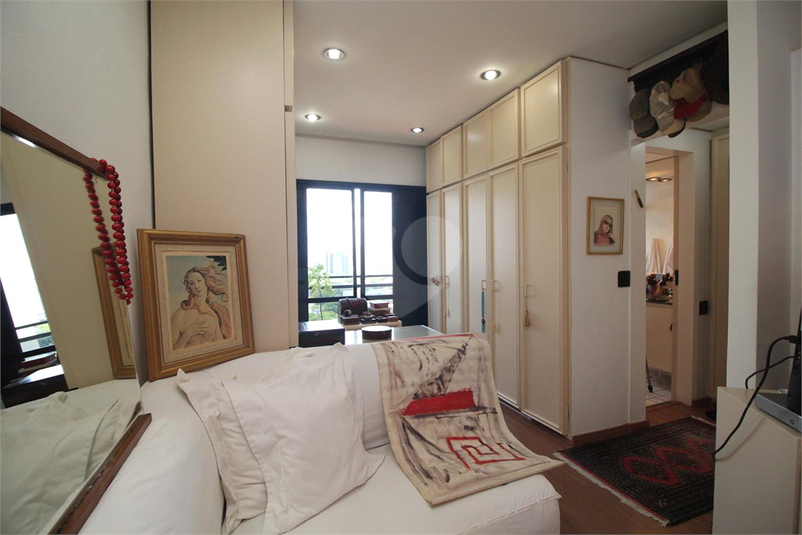 Foto REO111926