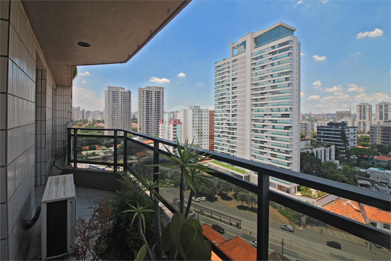 Foto REO111926