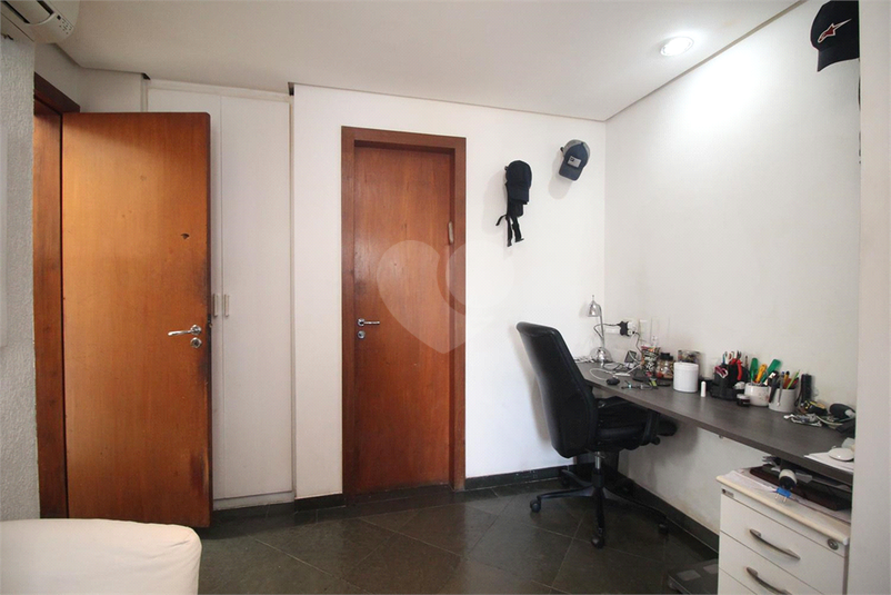 Foto REO111926