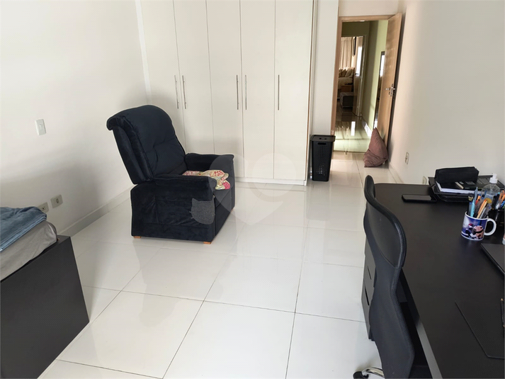 Foto REO1119260