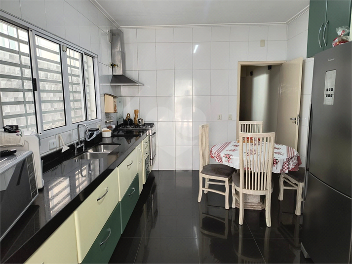 Foto REO1119260