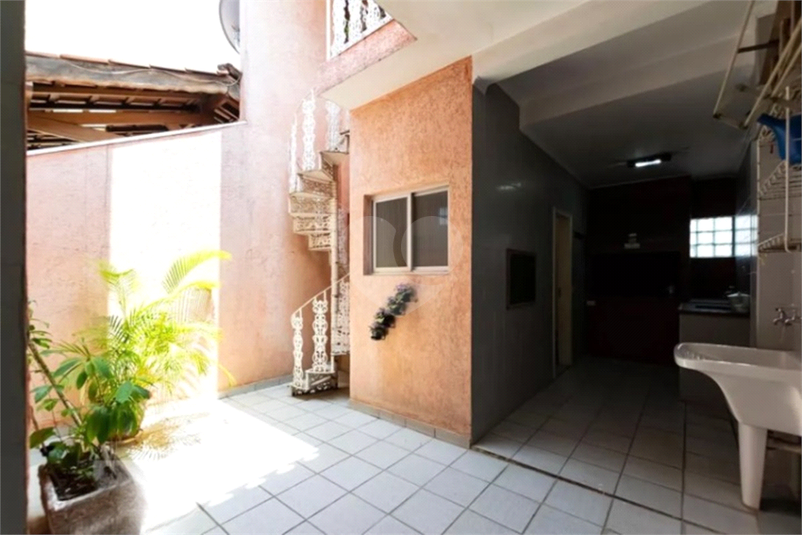 Foto REO1119268