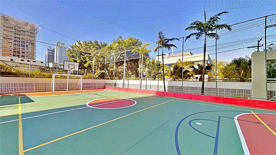 Foto REO1119285