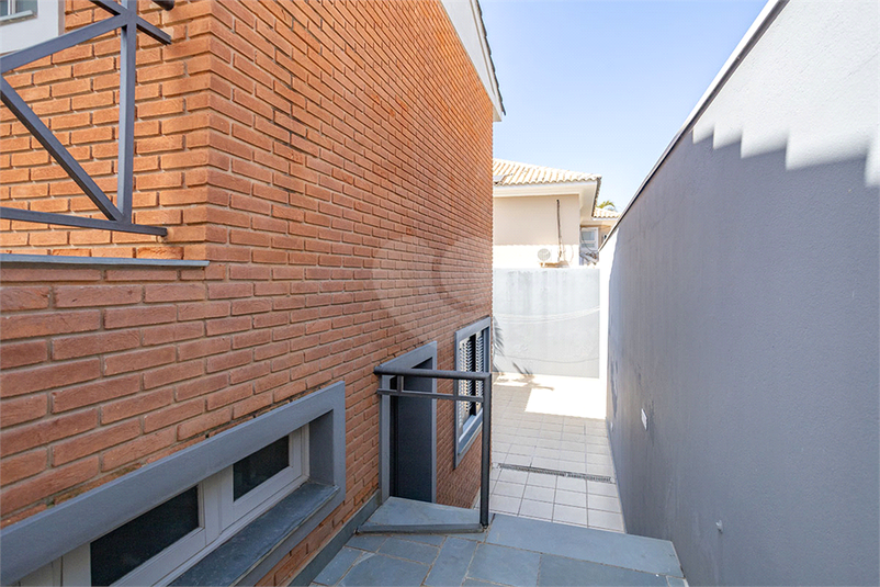 Foto REO1119291