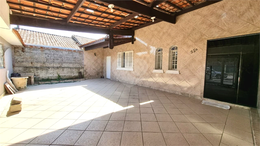 Foto REO1119296