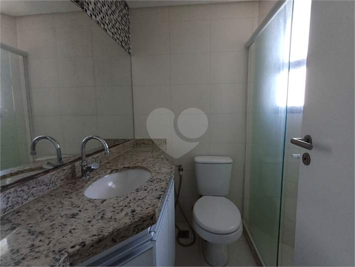 Foto REO1119306