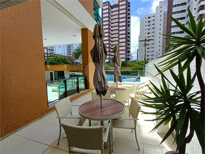 Foto REO1119306