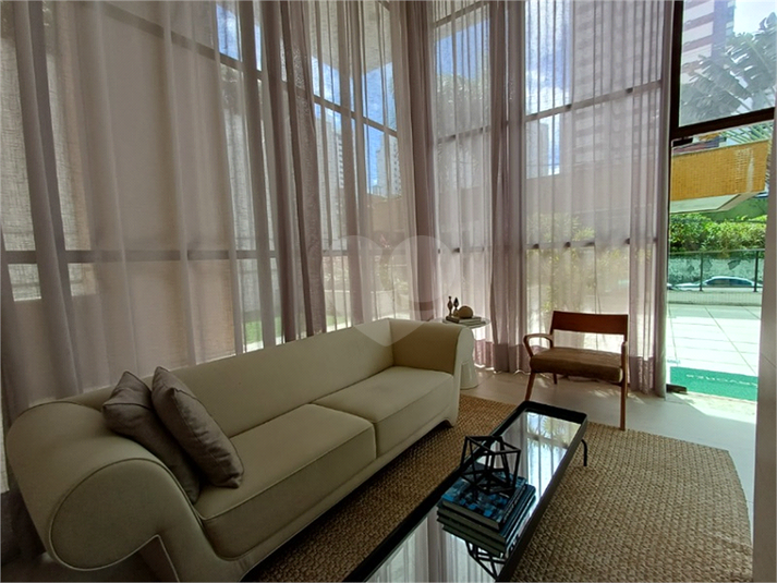 Foto REO1119306