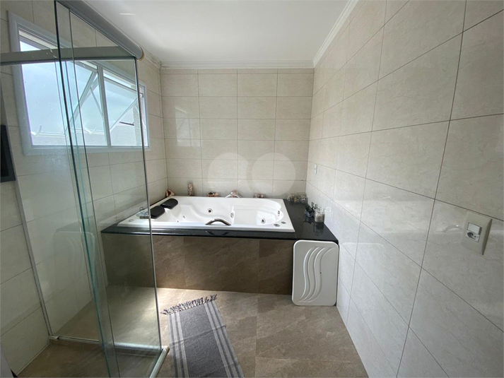 Foto REO1119310