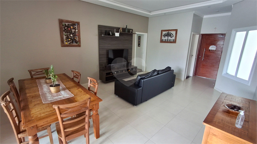 Foto REO1119310