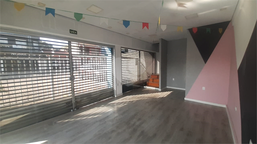 Foto REO1119330