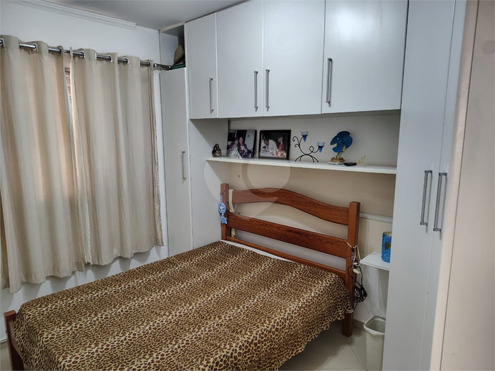 Foto REO1119335
