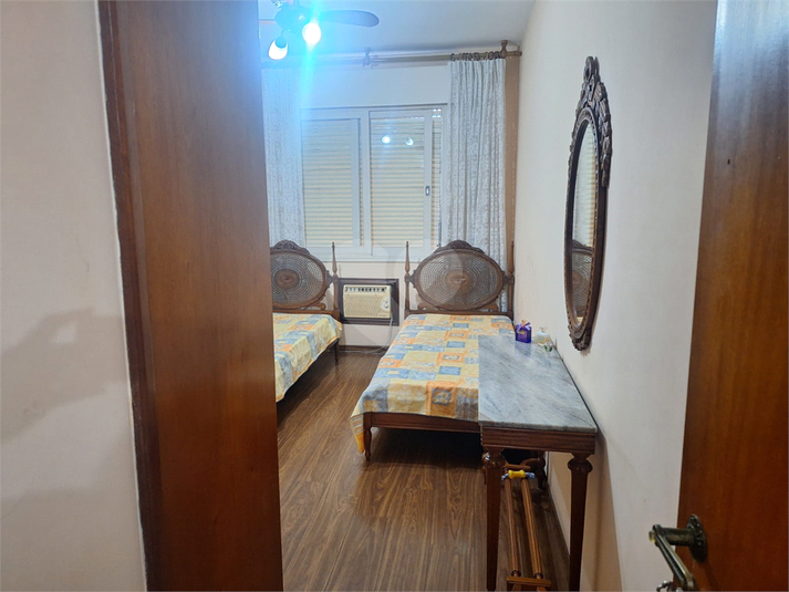 Foto REO1119337