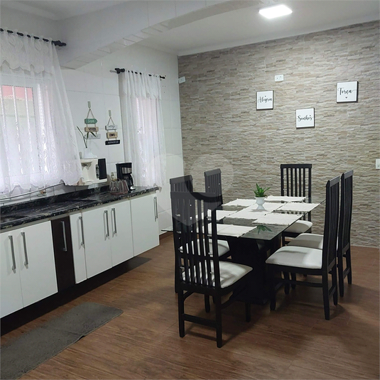 Foto REO1119338