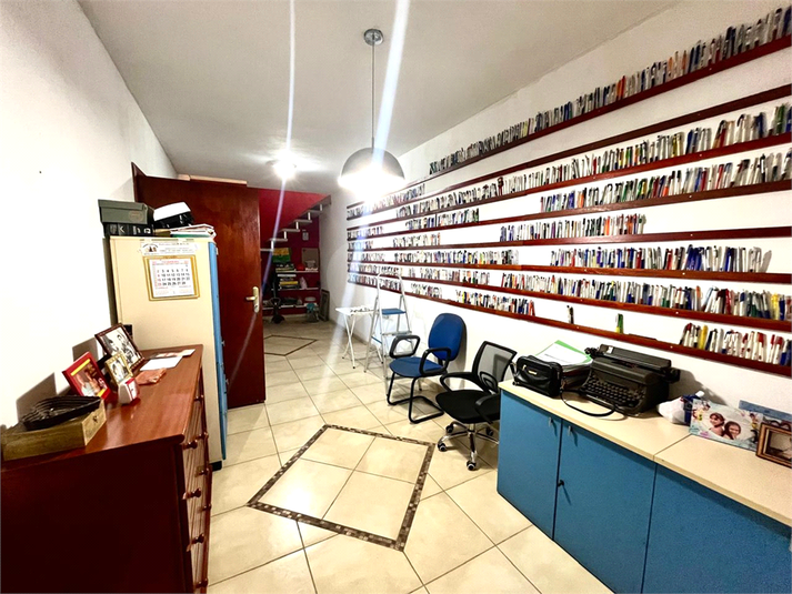 Foto REO1119339