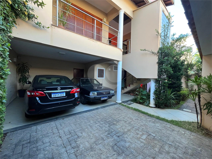 Foto REO1119339
