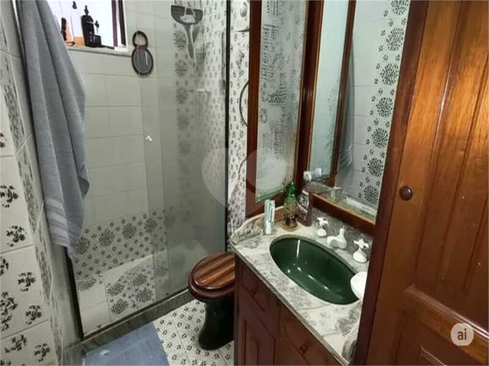 Foto REO1119343
