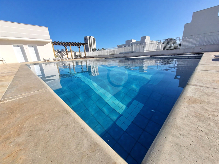 Foto REO1119349