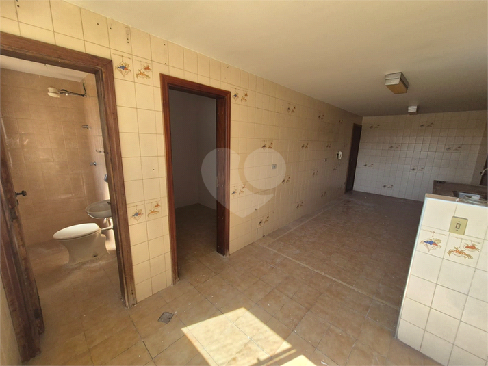Foto REO1119360