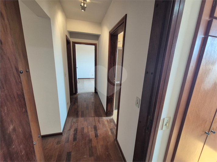 Foto REO1119360