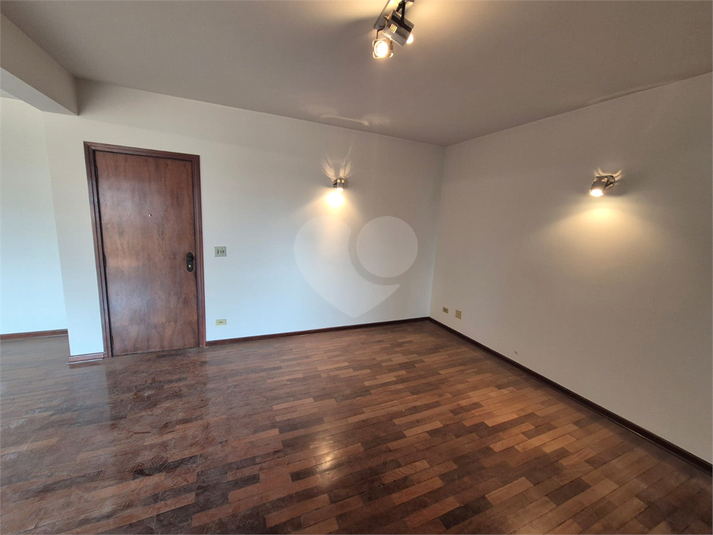 Foto REO1119360