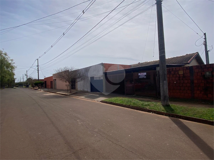 Foto REO1119361