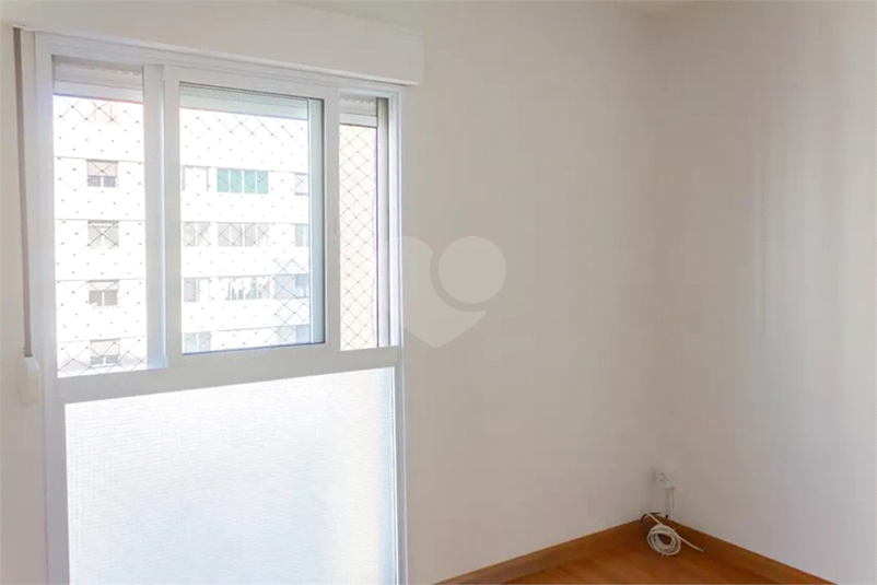 Foto REO1119377