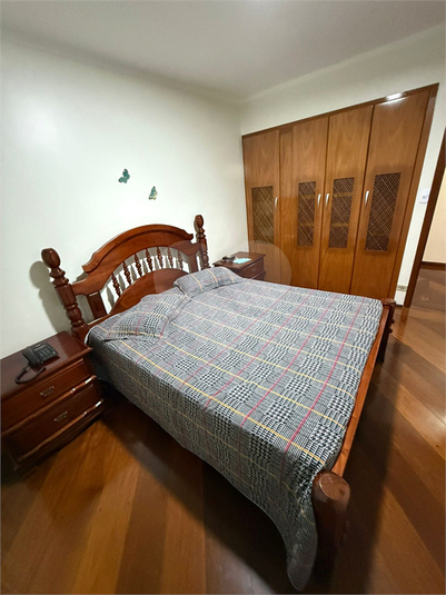 Foto REO1119380