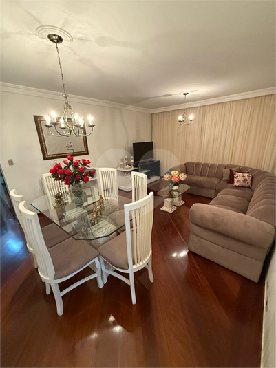 Foto REO1119380