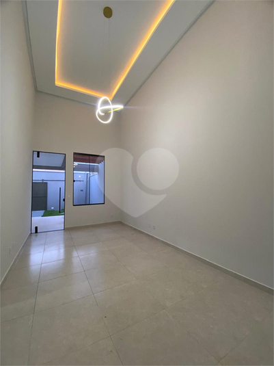 Foto REO1119387