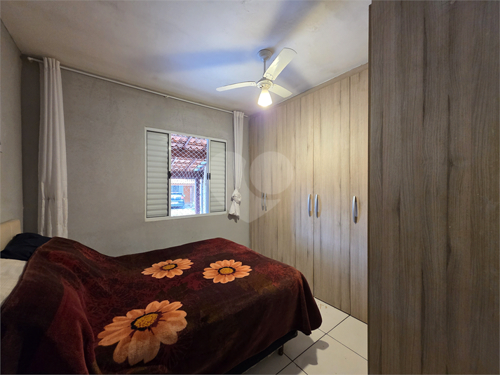 Foto REO1119389