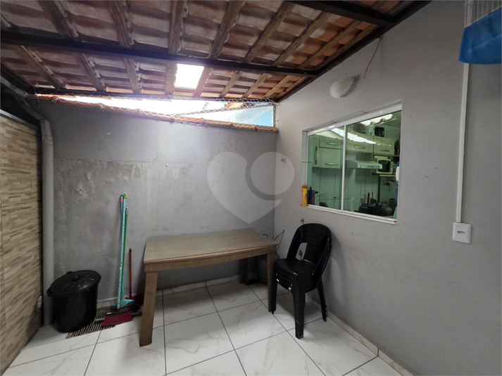 Foto REO1119389