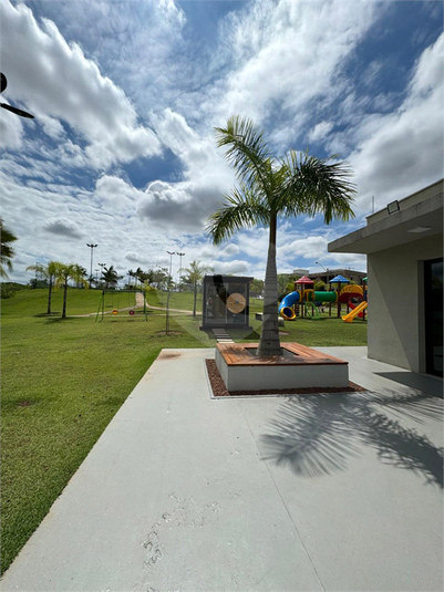 Foto REO1119406