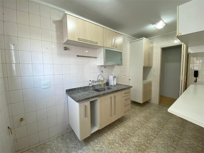 Foto REO1119407